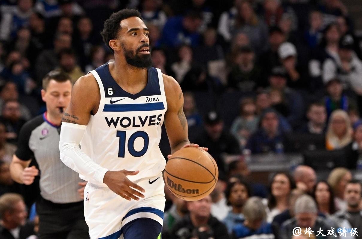 康利:戈贝尔让我多出手&我的首要任务仍是带动队友进入状态 康利:戈贝尔让我多出手&我的首要任务仍是带动队友进入状态